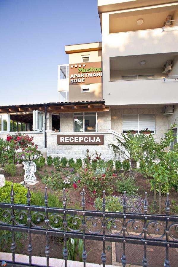 Apartments Maslina II Njivice Εξωτερικό φωτογραφία