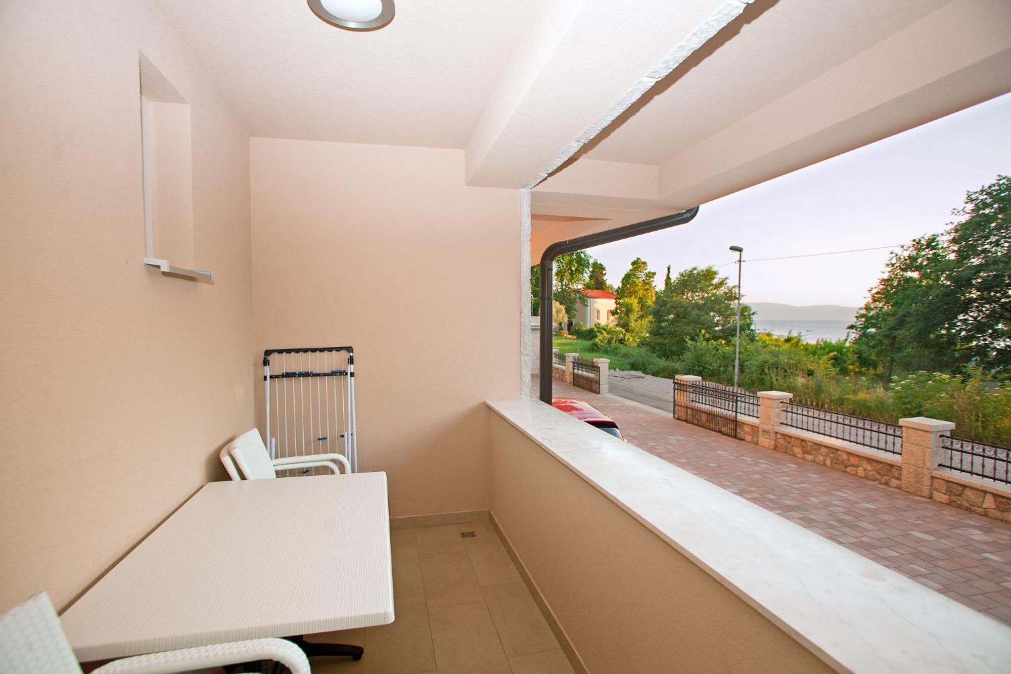 Apartments Maslina II Njivice Εξωτερικό φωτογραφία